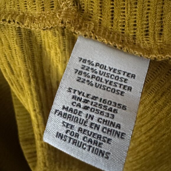 Liv by Habitat Artsy Asymmetrical Tunic NWT - Picture 4 of 5